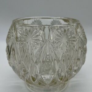 Vintage Avon (signed) Crystal Glow votive candle holder starburst diamond etched